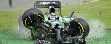 Kamui Kobayashi crash at the 2014 F1 Australian Grand Prix Image